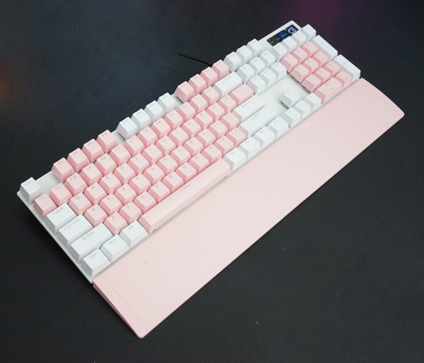 Bàn phím cơ gaming SPARTAN TC3218 Pink White (Blue Switch LED Rainbow)